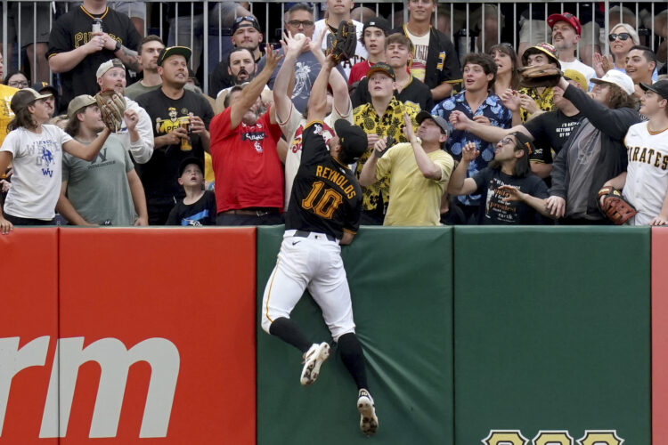 Pirates unable to deliver offense for Skenes